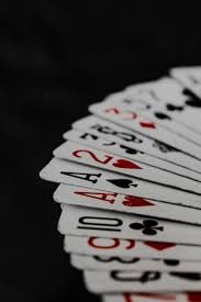 how many playing cards in a deck